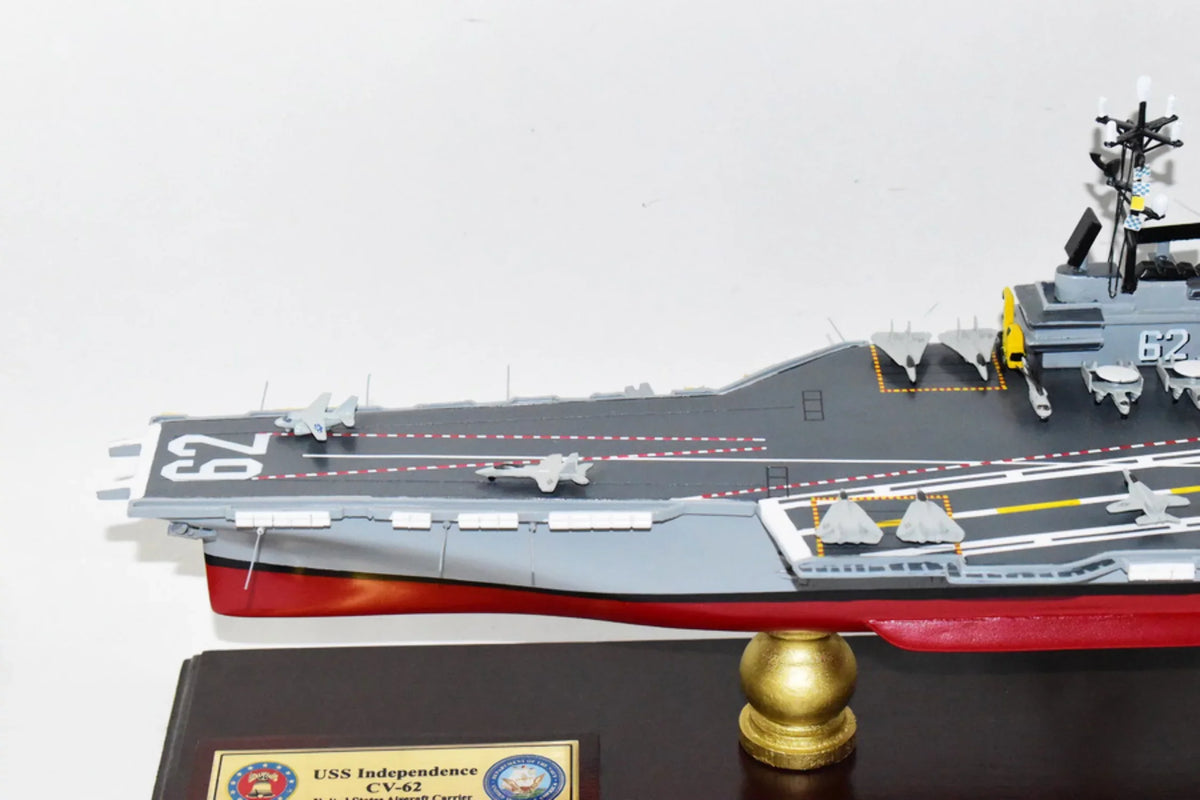 USS Carrier Aircraft Class Model,Mahogany,Forrestal Independence CV-62 Model,Navy,Scale