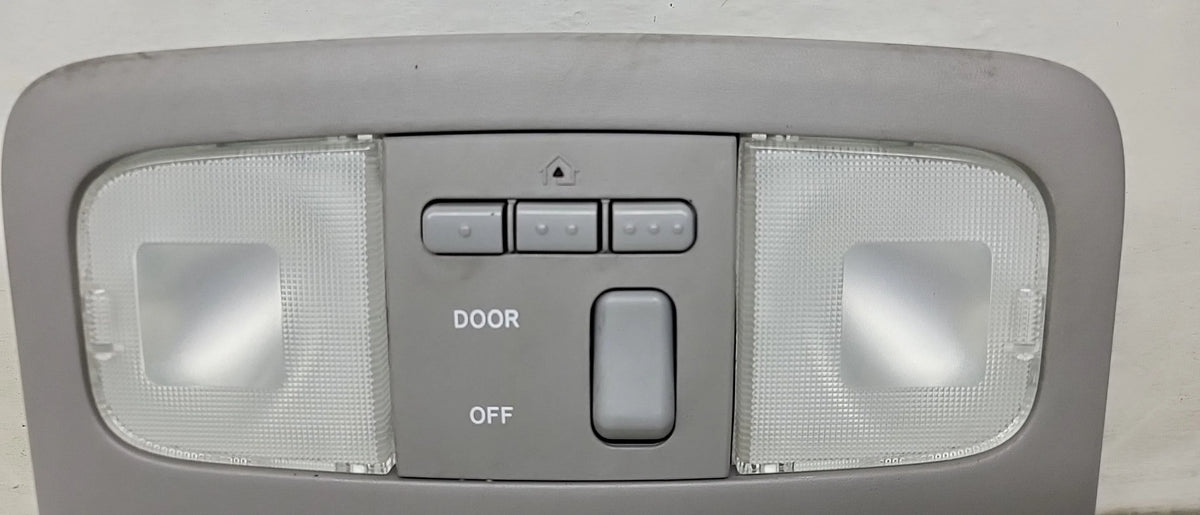 Overhead (Good) Roof Garage 2006 06 with Opener Pre-Owned OEM Highlander Console Door