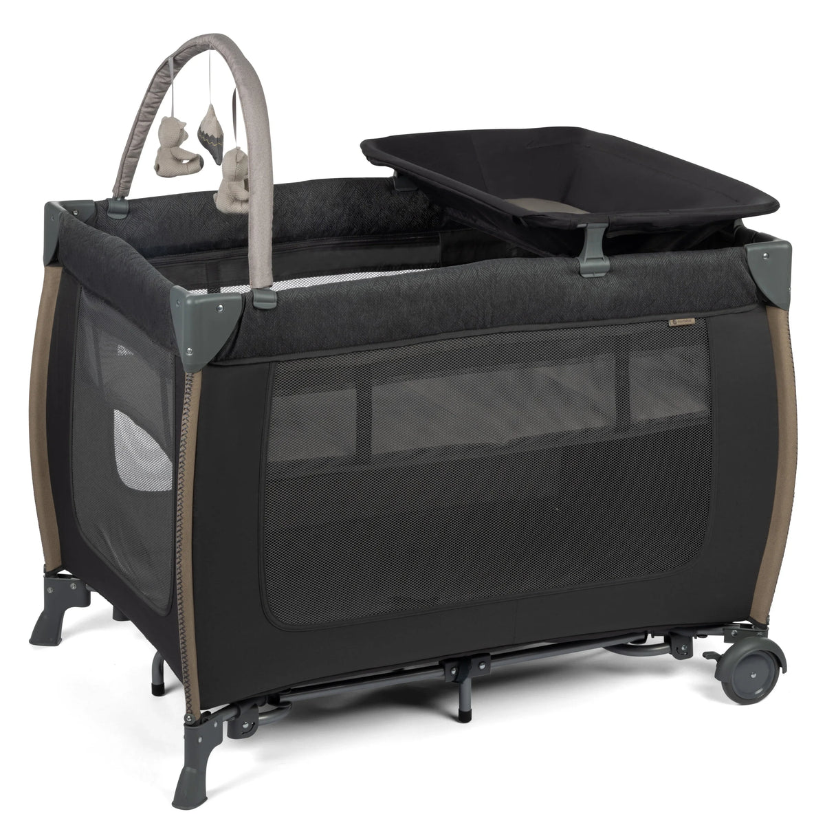 Yard Castle Bassinet, Play Point dimension Rocking Full Monbebe with